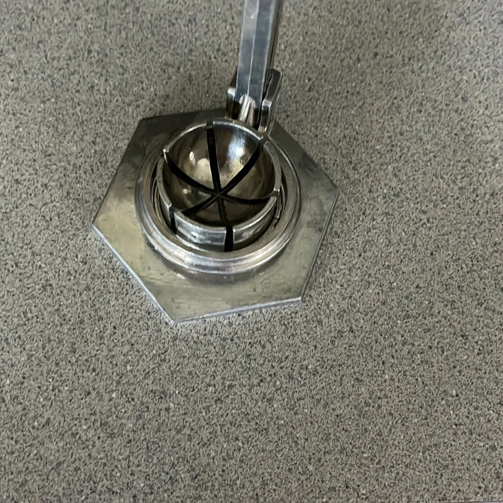 Ash Black and Silver Cookware Set for Modern Kitchens - Picture 6 of 7